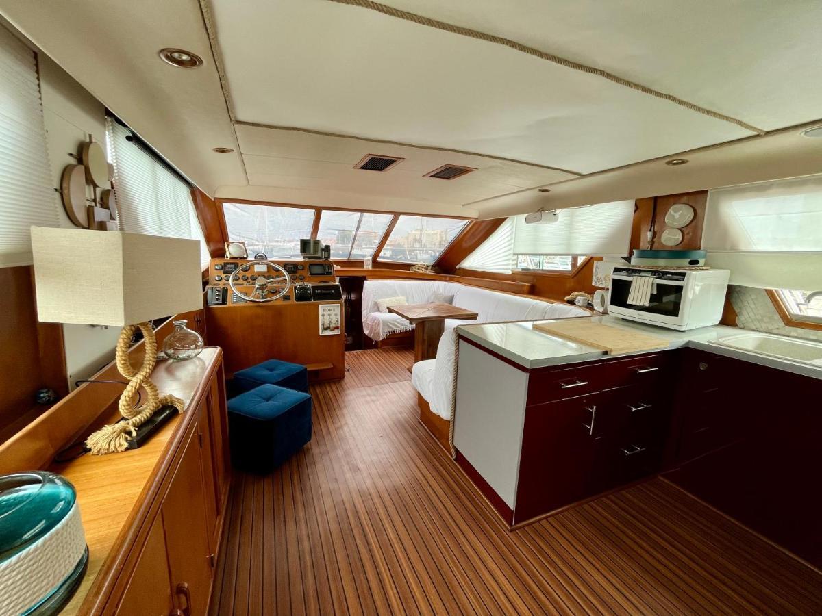 Navi Yacht A Sete, 2 A 8 Couchages, Privatif Hotel Exterior photo
